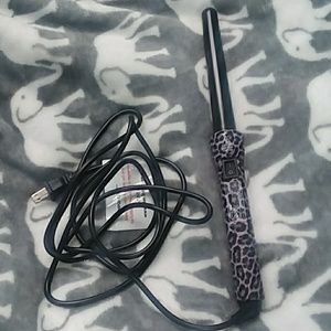 Purple Leopard Print Curling Iron